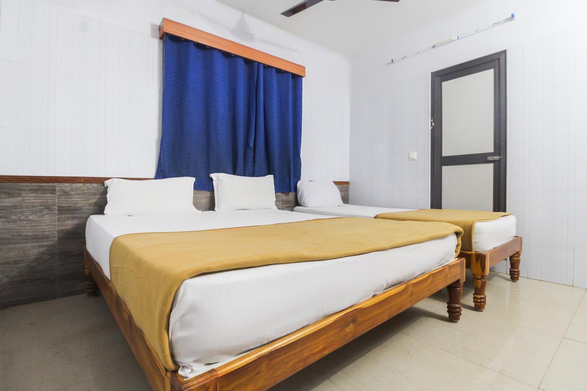 Hotel O Jks Deluxe Lodge Udaiyarpalaiyam Eksteriør billede